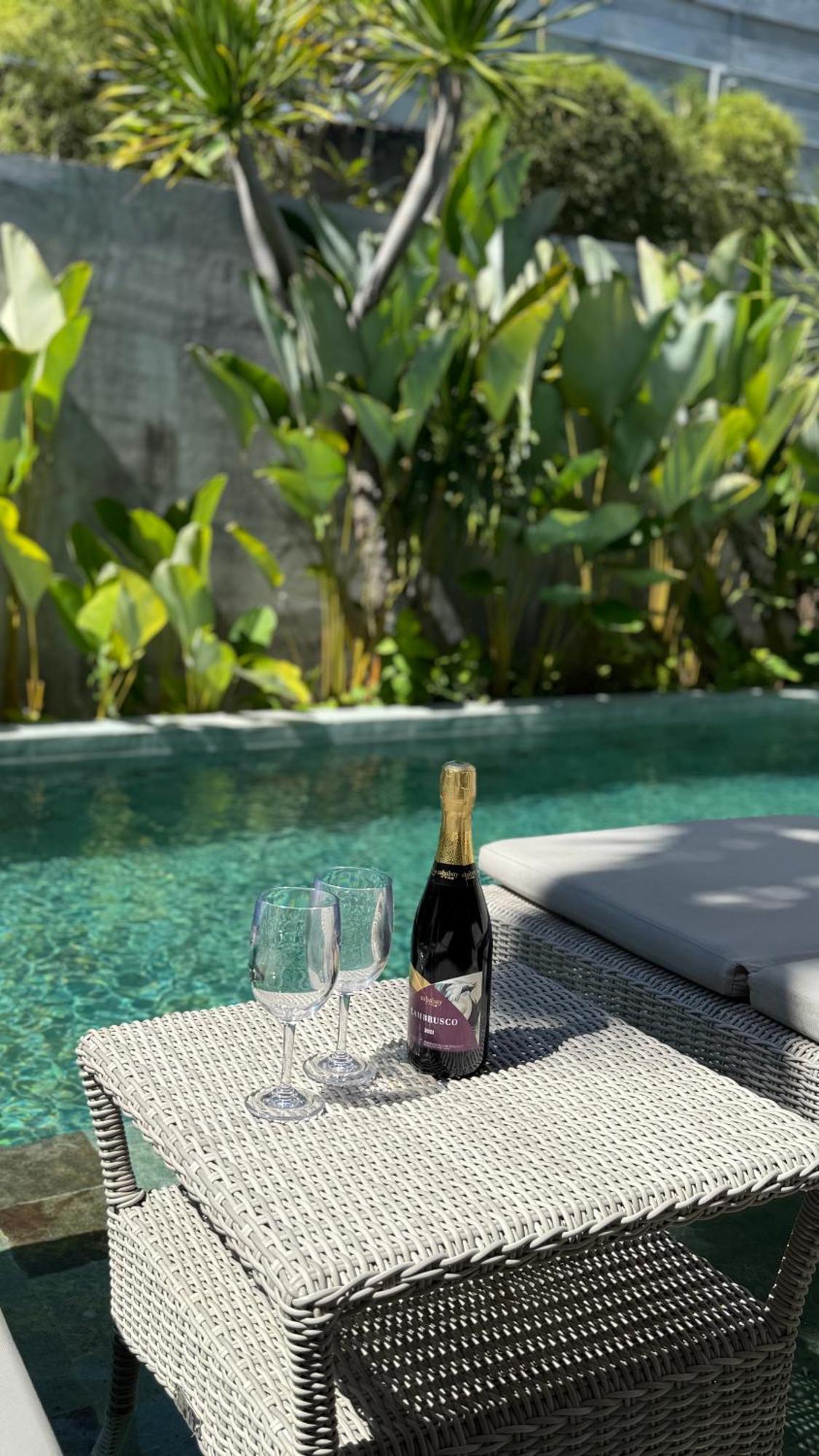 Vila Inspira Seminyak Exteriér fotografie
